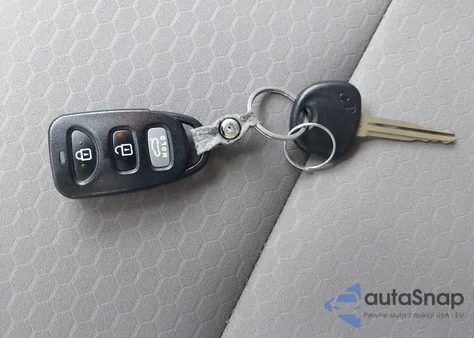 2019 Hyundai Elantra Sel z USA, uszkodzony, nr VIN 5NPD84LF2KH480548